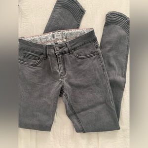 Gray Roxy jeans.